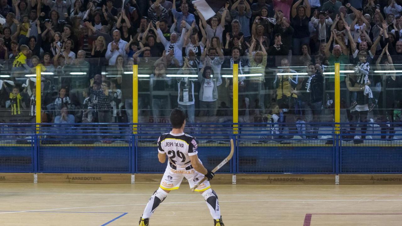 Jepi Selva dopo il gol (foto Gabriele Baldi)
