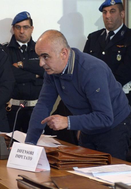 L’accusa: «Vuoi farmi fare la stessa fine di Dina Dore» 