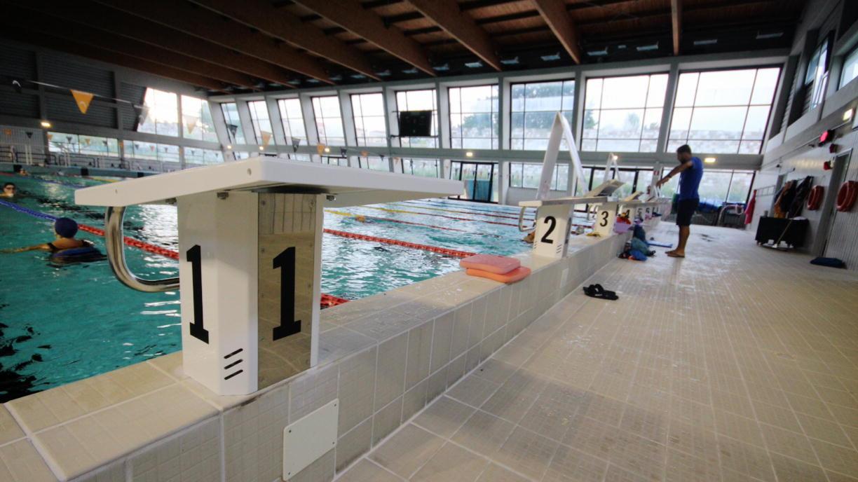 Ladri alla piscina della Bastia, rubata la cassa