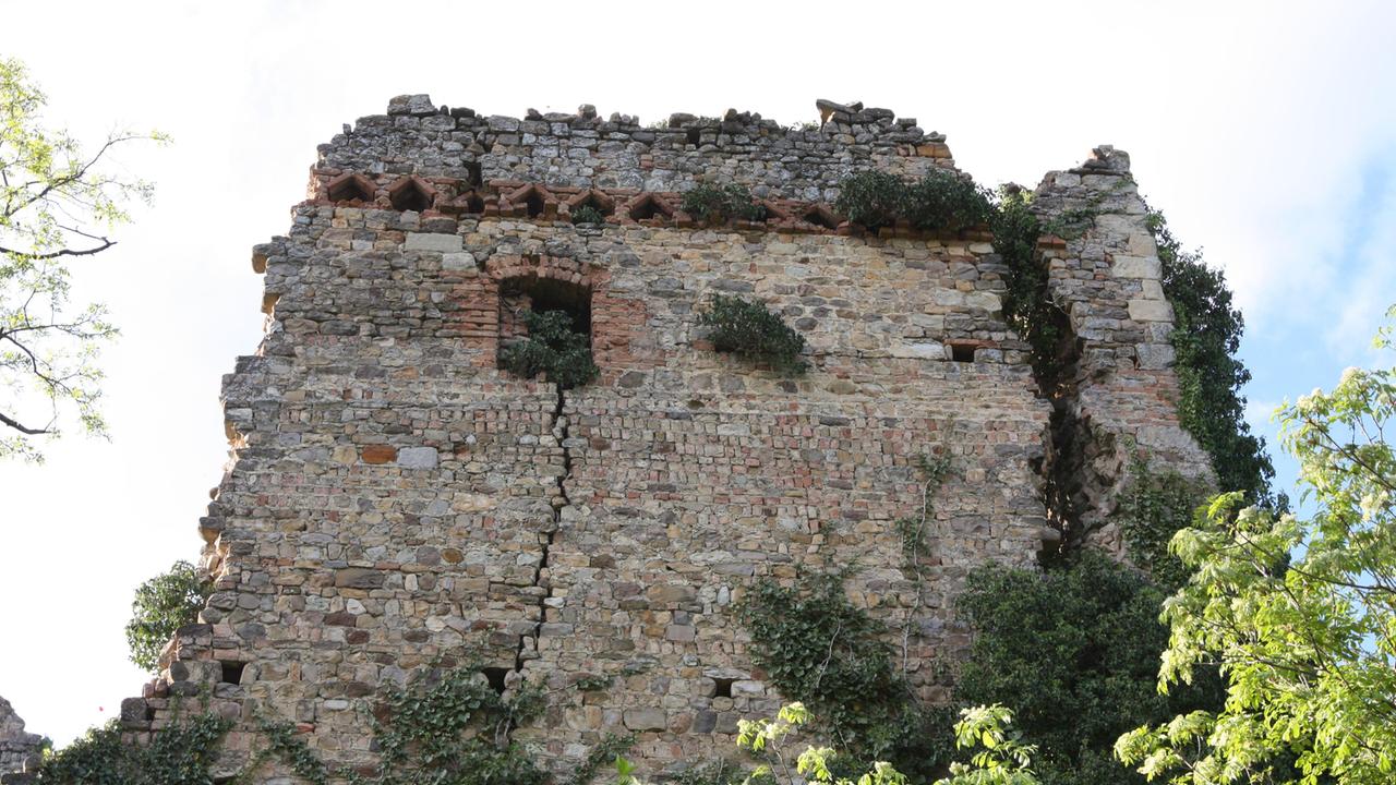 Monte Zane, il castello dimenticato dalla storia