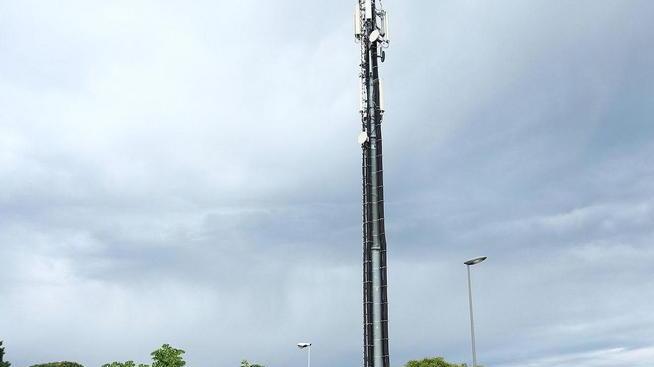 Bocciata l’antenna in via Pulidori passa quello in via Valpusteria