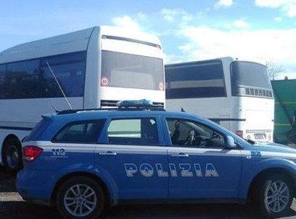 Pullman senza revisione Salta la gita delle medie 