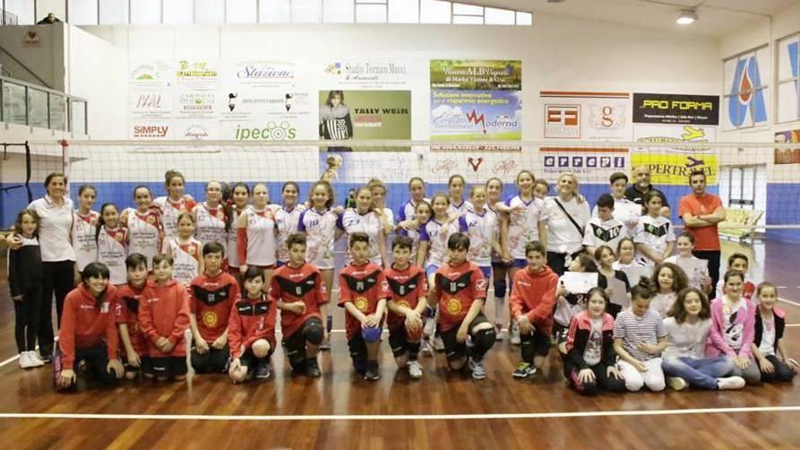 Super minivolley e under 12 misto, un torneo riuscito