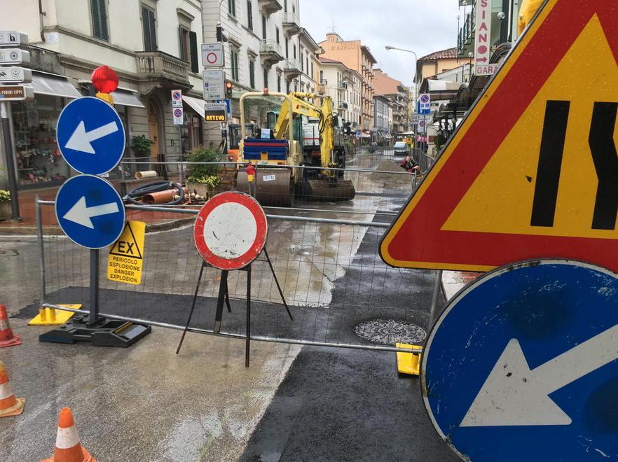 Cantiere in corso Matteotti: un inno all’approssimazione 