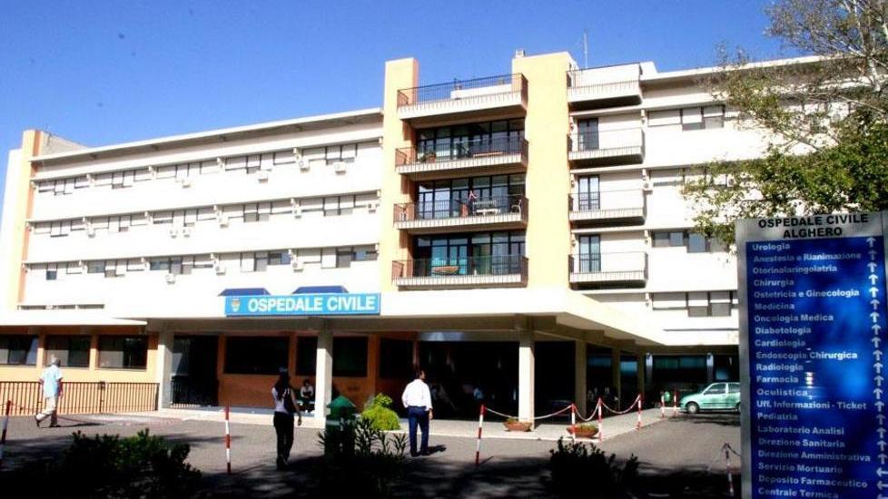 Neonato riportò danni dopo la nascita, assolto ginecologo dell’ospedale di Alghero