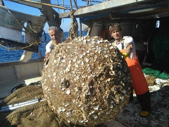I pescatori con la mina 