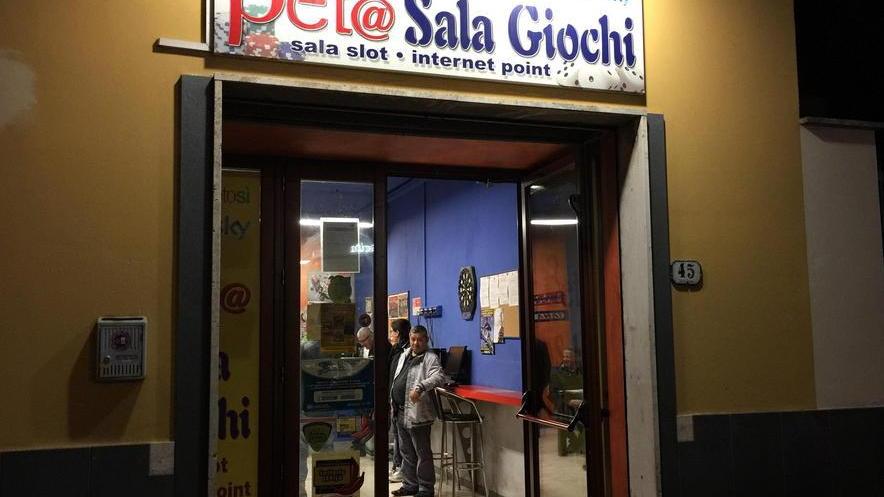 Tentata rapina a sala slot, denunciato