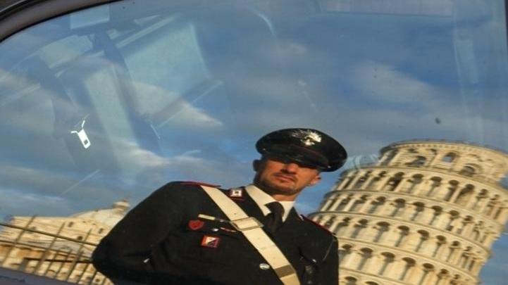 Sequestrate dai carabinieri pistole giocattolo e batterie