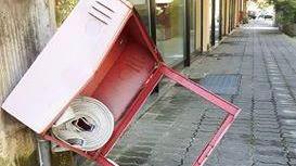 Ancora vandali in azione a Porcari e a Capannori