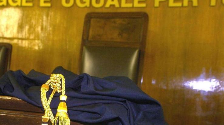Tradito dalla felpa rossa Condannato rapinatore