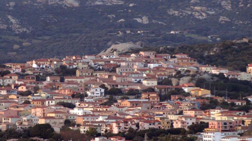 Arzachena, sì al bilancio ma la minoranza attacca