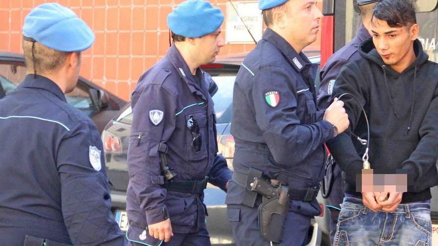 Sguardo basso e occhi puntati a terra