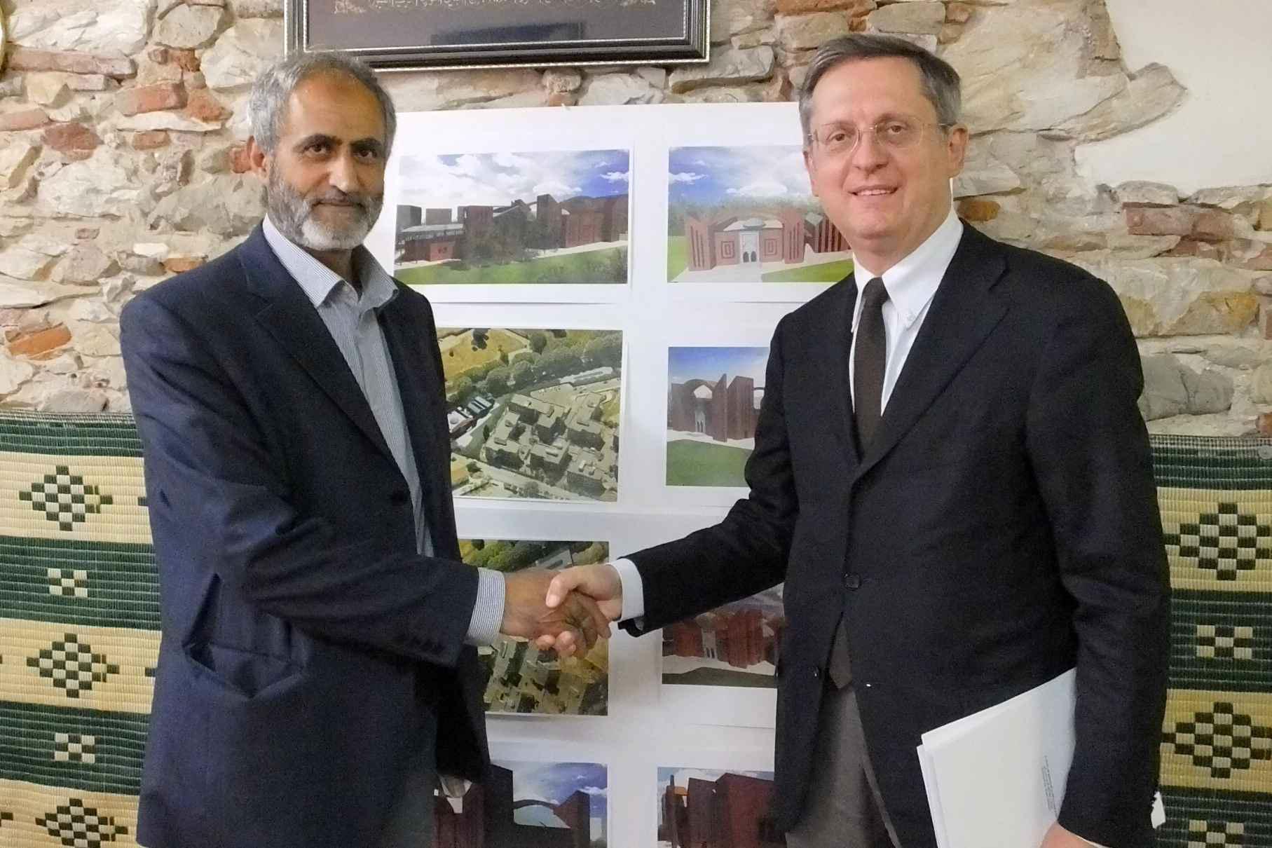 L'incontro tra il sindaco e l'imam