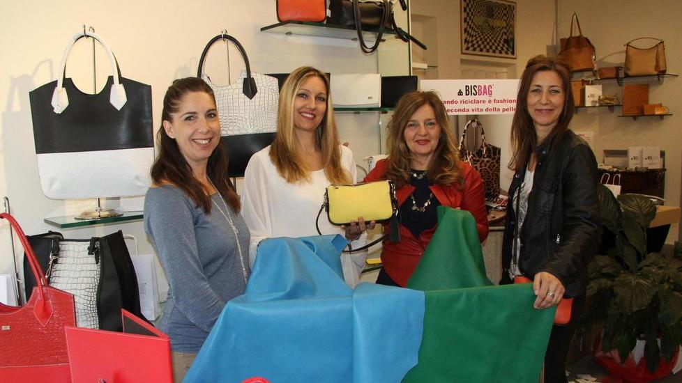 Dagli scarti della pelle nasce “Bisbag”