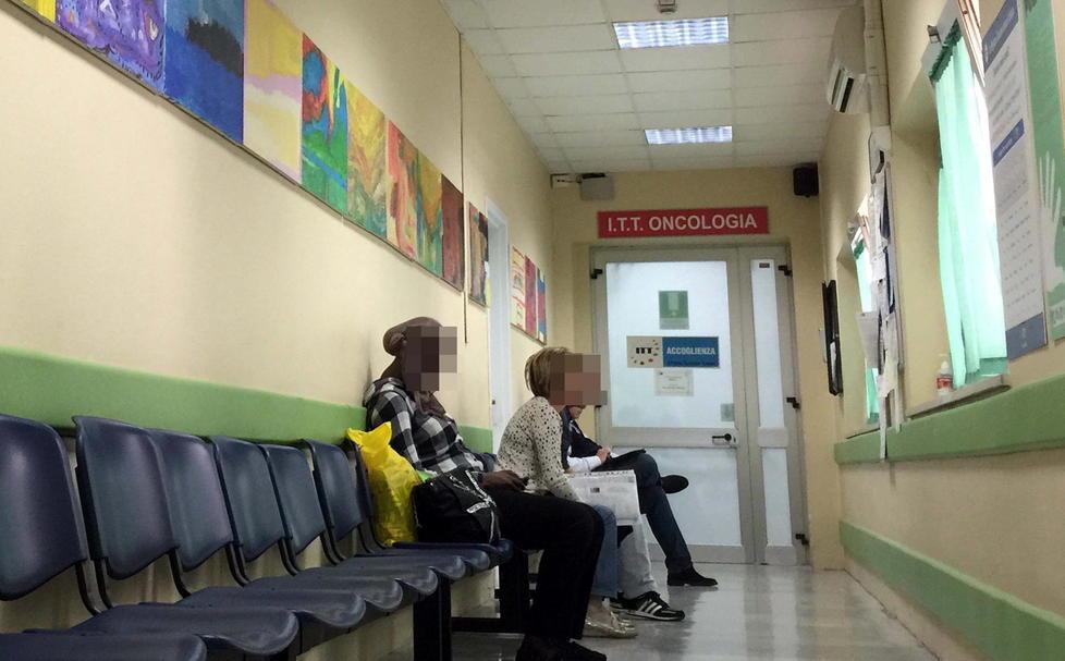 Ospedale, tremila firme per il reparto oncologia 