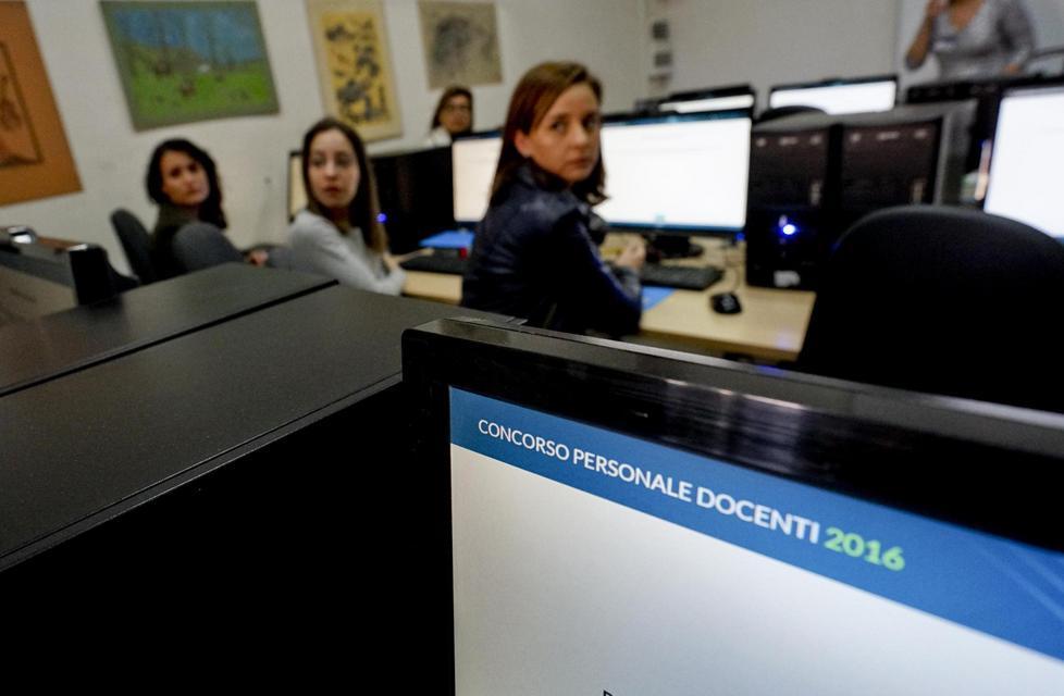 Piras (SI): indennizzi per i docenti sardi 