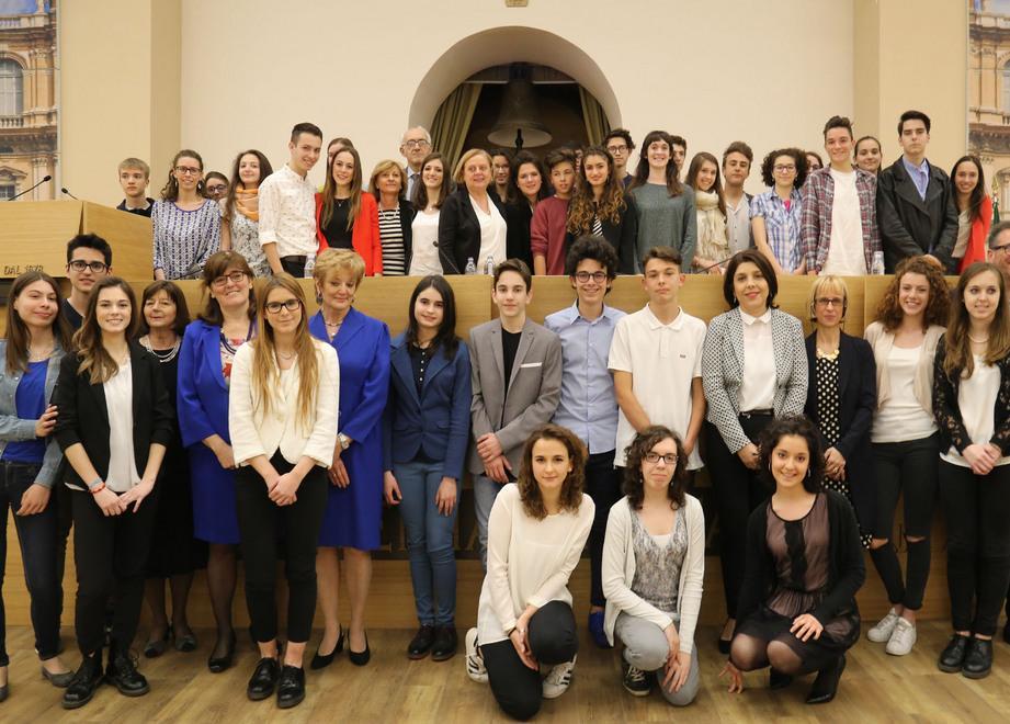 “Certamen” di greco e latino: premiati i ragazzi più bravi