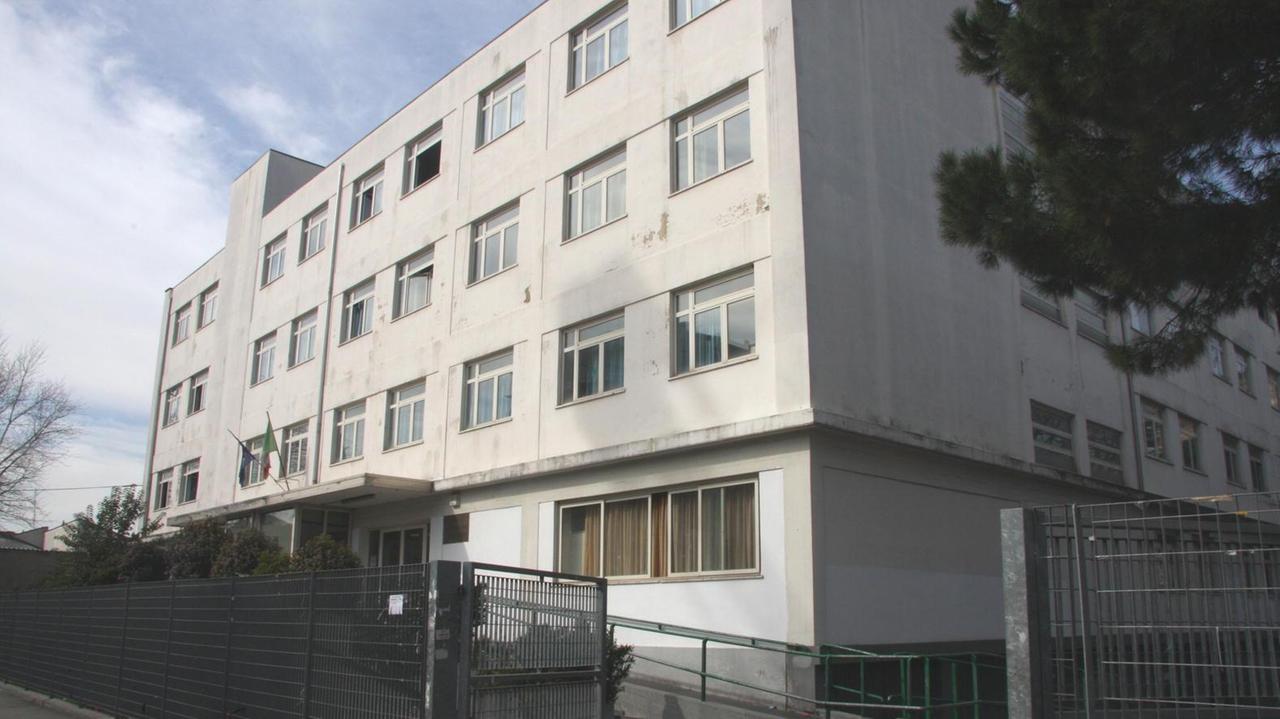 Il Liceo Livi di via Marini