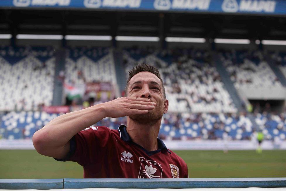 Reggiana, Beppe Alessi fa gol nella partita di addio 