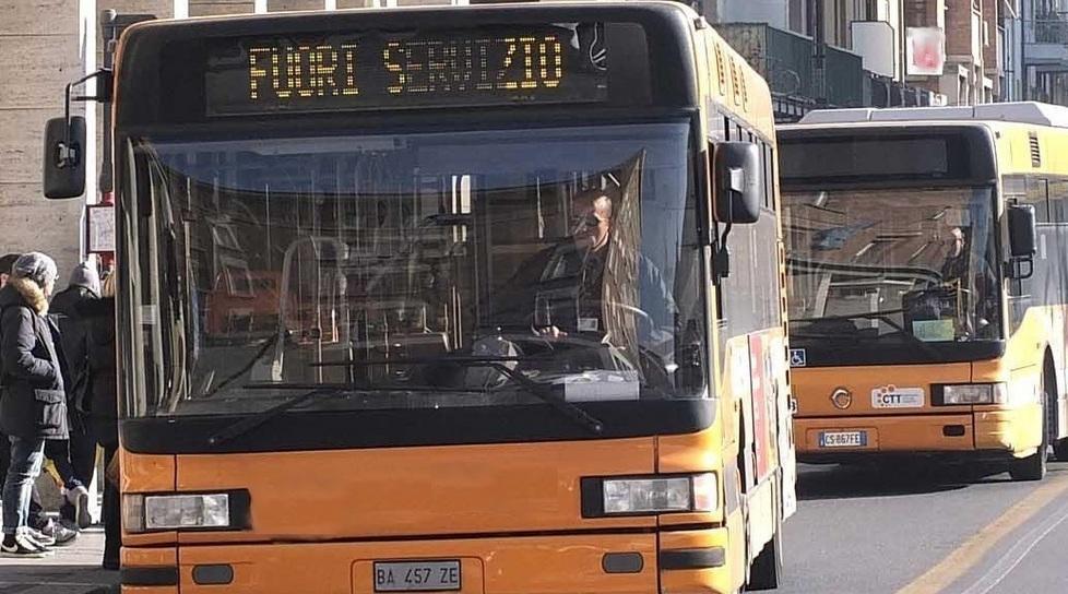 I sindacati: «Troppe carenze nel trasporto pubblico»