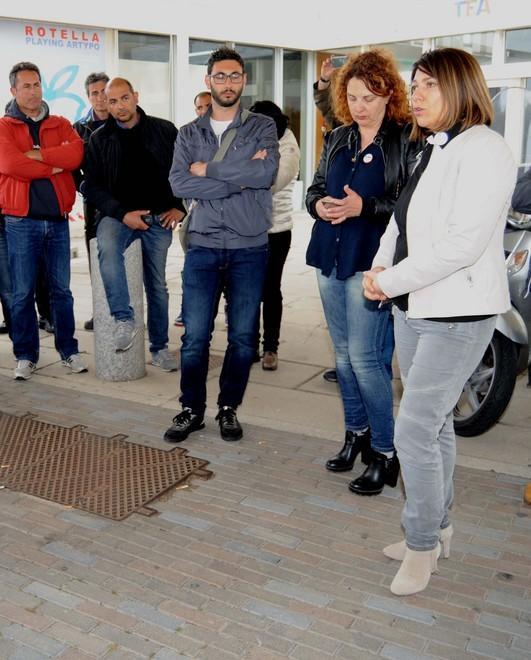 Il M5S manifesta per Meridiana 