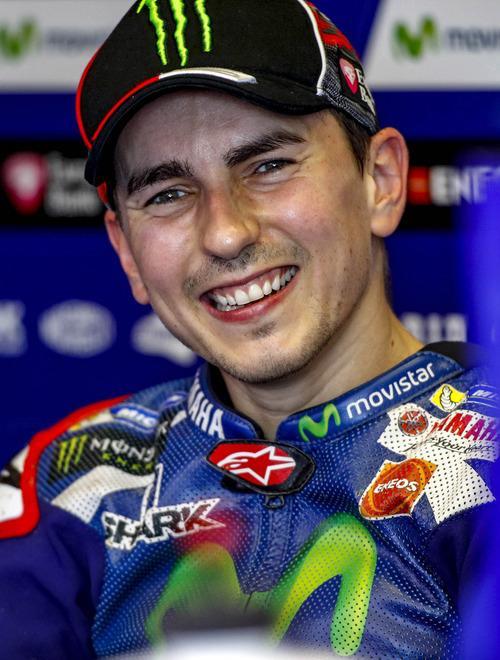 Pole di Lorenzo a Le Mans, male Rossi 