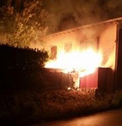 Incendio nella notte al Paris Night di Porto Azzurro