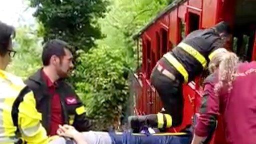 Cade lungo la Corta che porta a Montecatini Alto, turista tedesco "salvato" con la funicolare