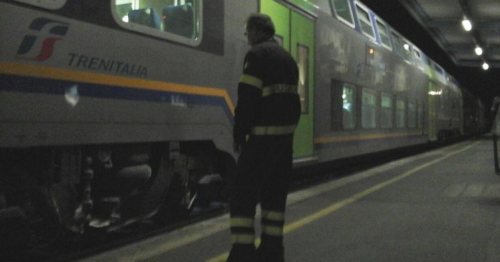 Fiamme sul treno per Firenze In 170 devono scendere