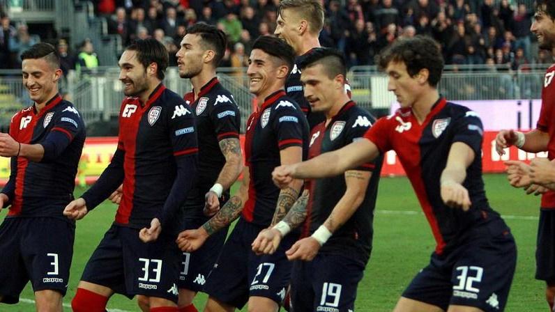 Il Cagliari riconquista la Serie A, è la migliore promozione della storia 