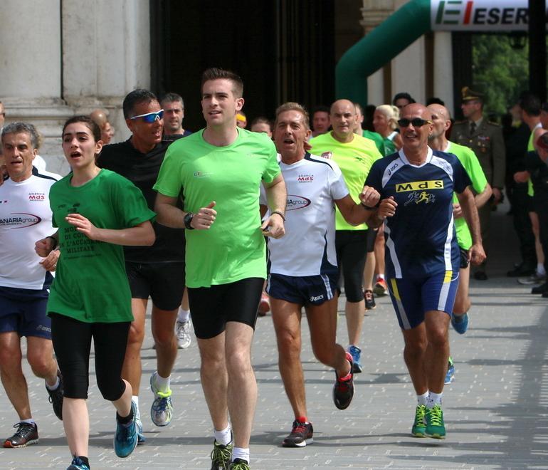 Tremila e 800 di corsa per le strade di Modena 