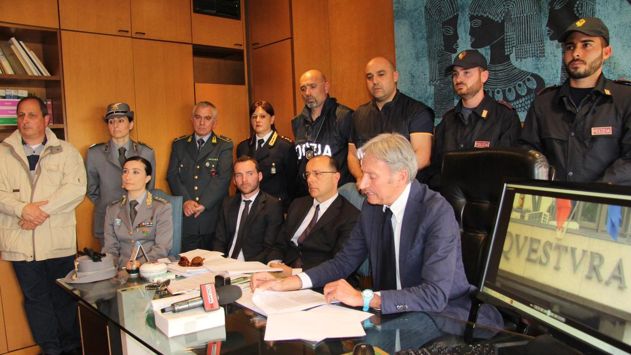 La conferenza stampa in Procura (foto Batavia)