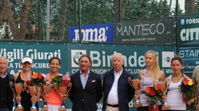 Tennis, la pratese Lucrezia Stefanini vince nel doppio