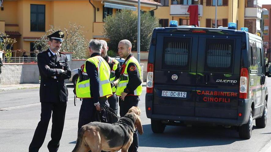 Stamani l’autopsia sul cadavere senza nome