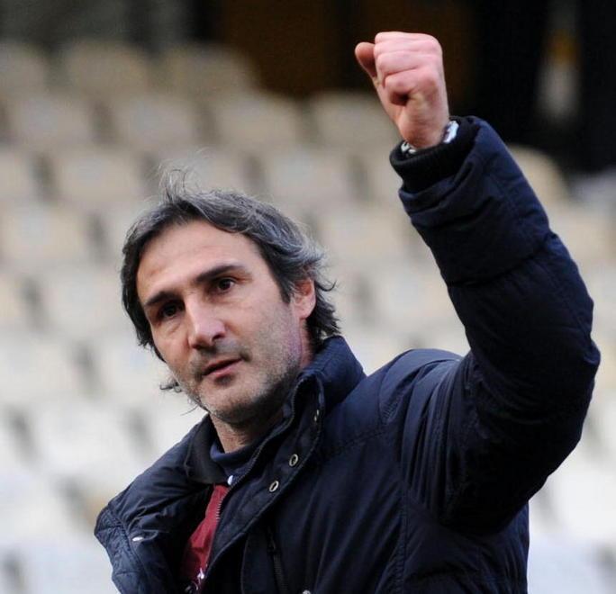 Ad Alessandria alta tensione tifosi-società