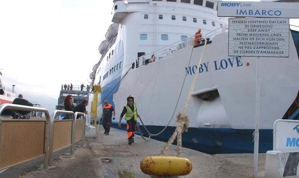Malore sulla nave, muore donna di 71 anni