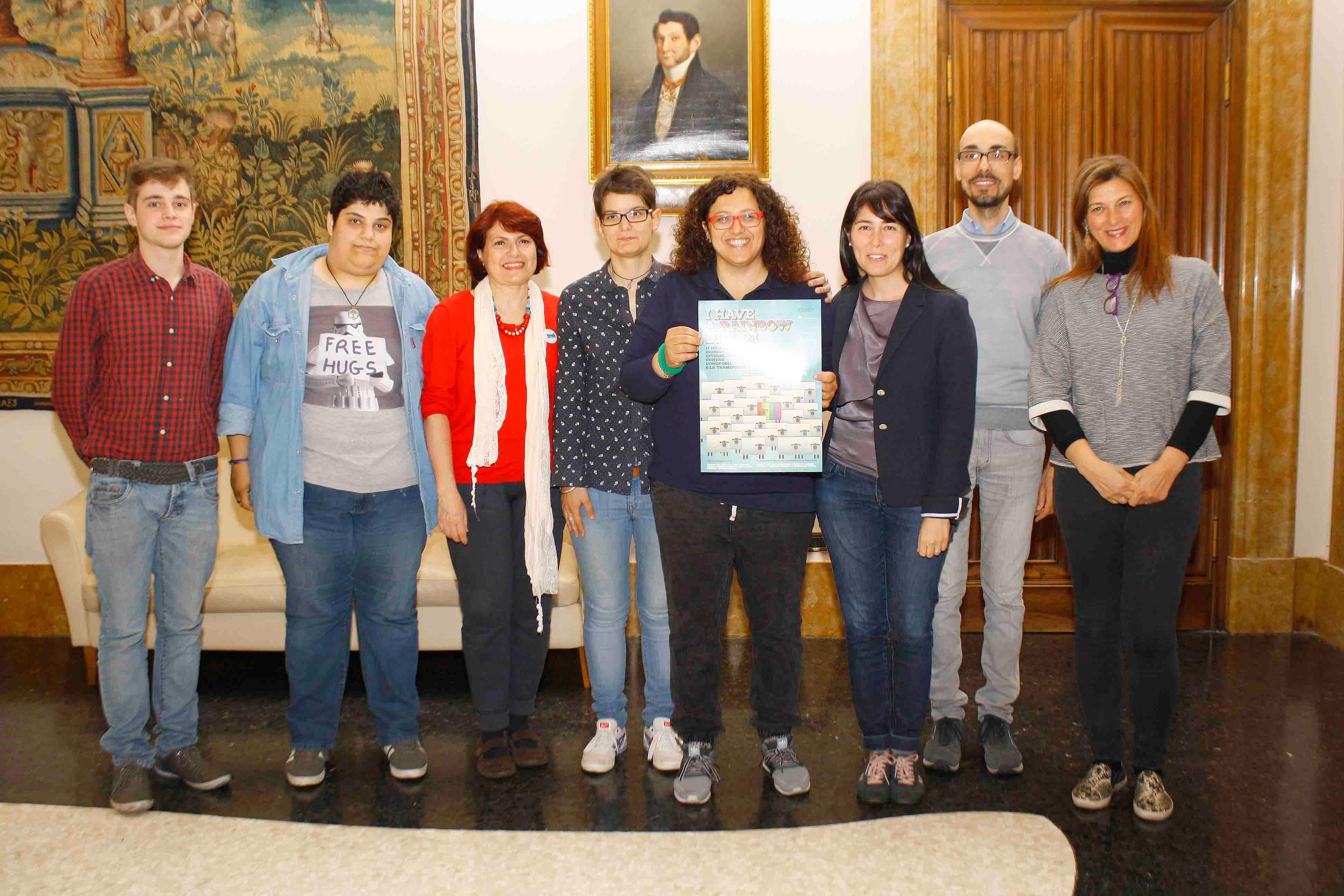Festa in via Ripagrande per la casa del mondo Lgbti 