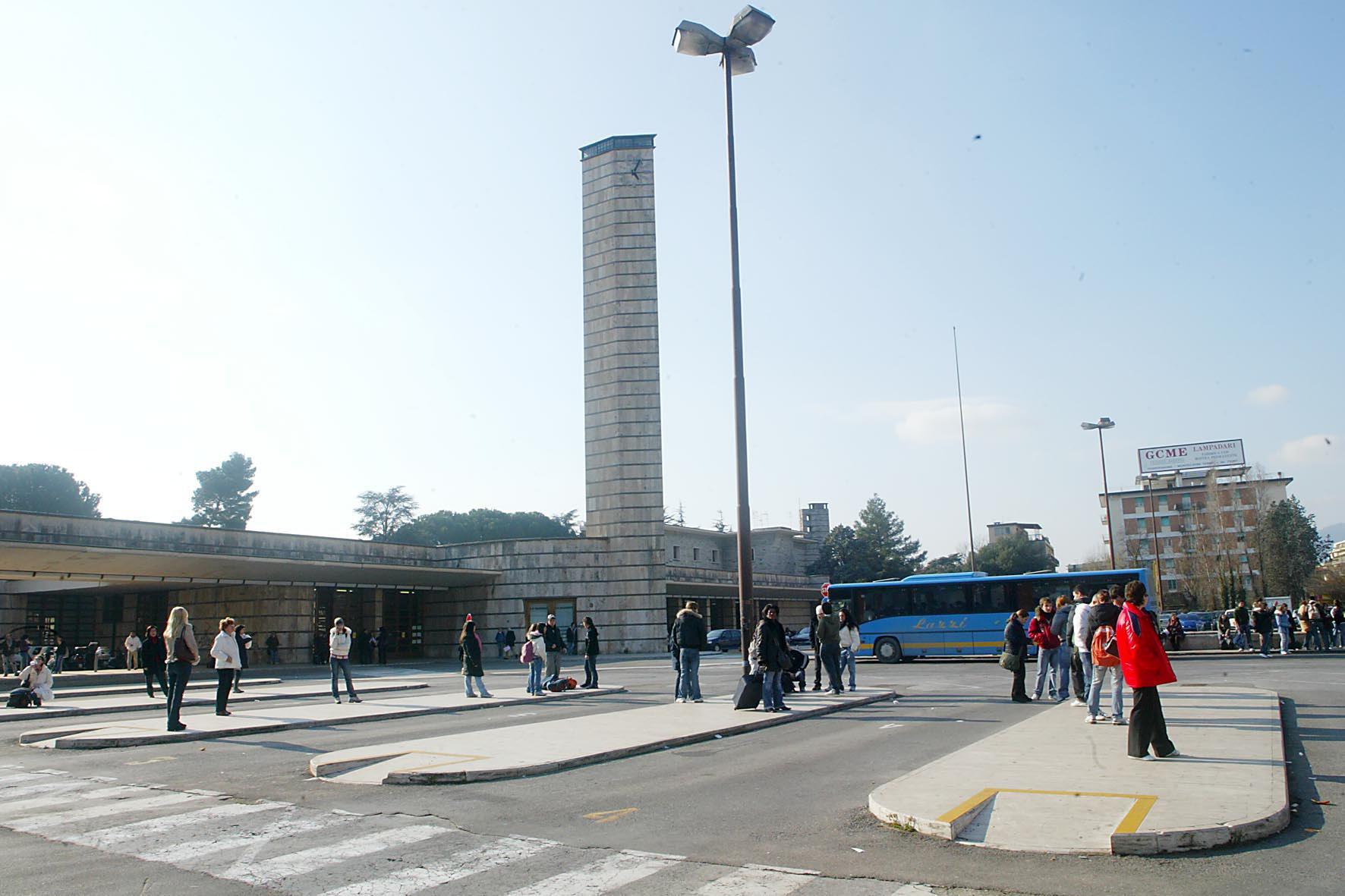 Una veduta di piazza Italia a Montecatini (Foto d'archivio)