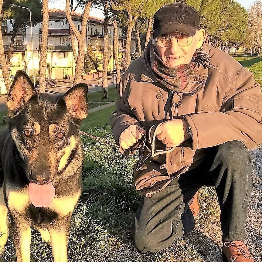 Giampiero Picchi con il suo cane