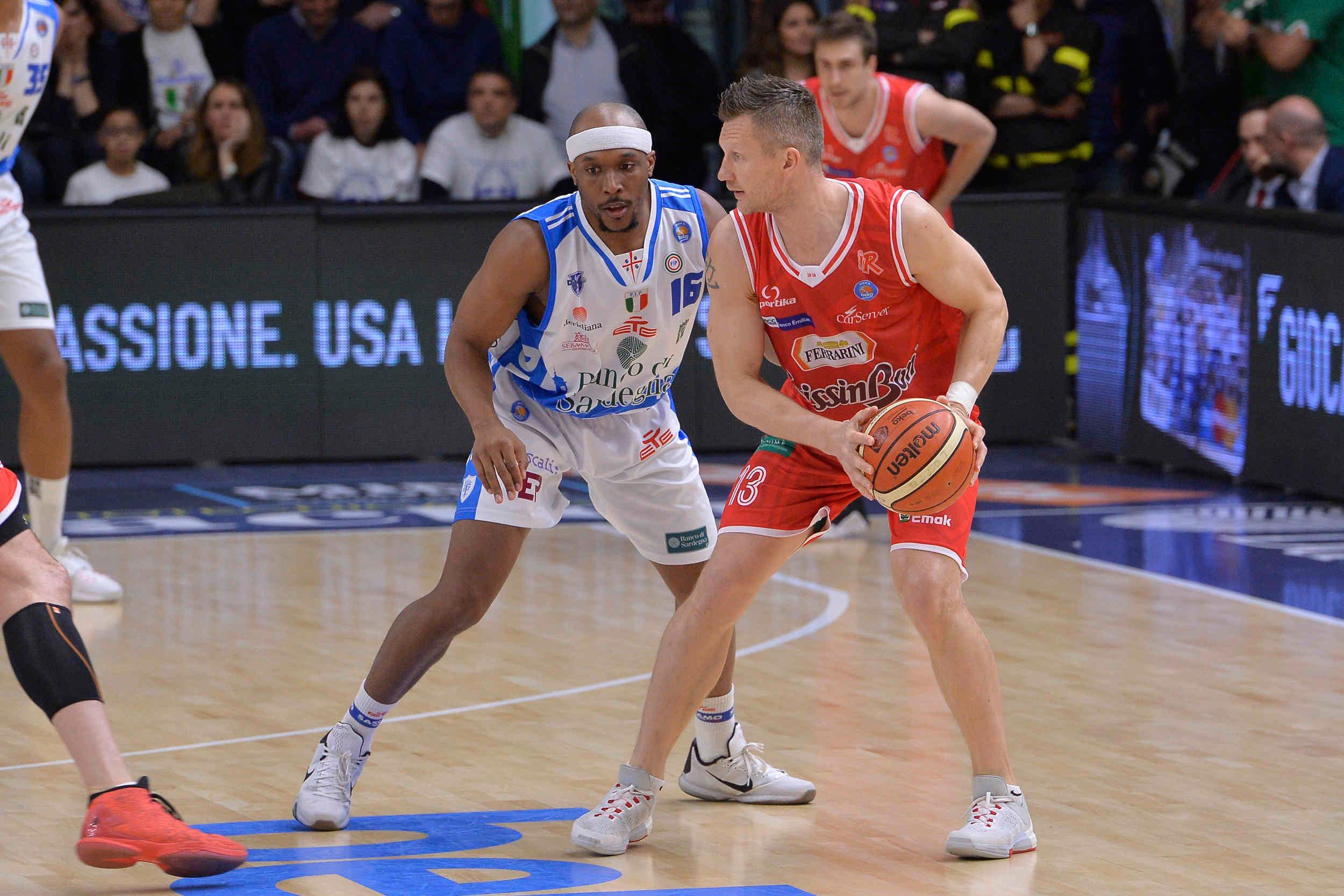 Grissin Bon perfetta piega Sassari 85-99 e vola in semifinale
