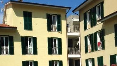 Case parcheggio, primo sfratto