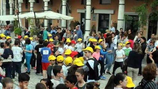 Una caccia al tesoro per 250 bambini anima il centro