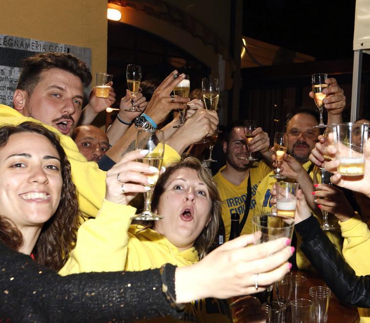 «Il Comune c’è, ma non per dare soldi» 