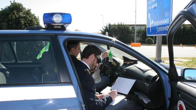 Un intervento della Polizia stradale (foto d'archivio)