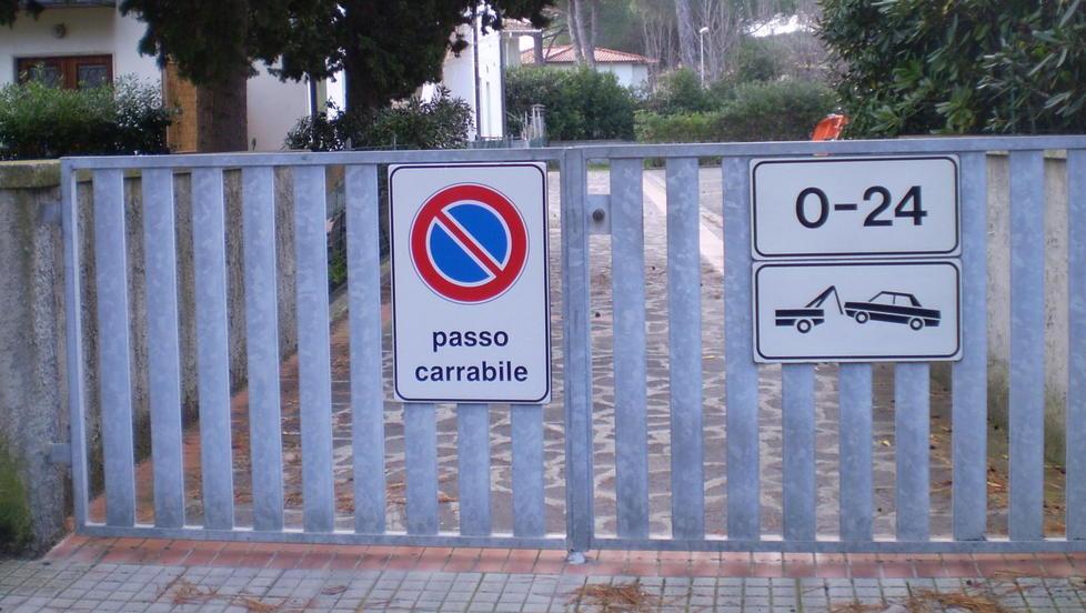Passi carrabili, caccia agli evasori L’assessore: presentatevi da Sepi 