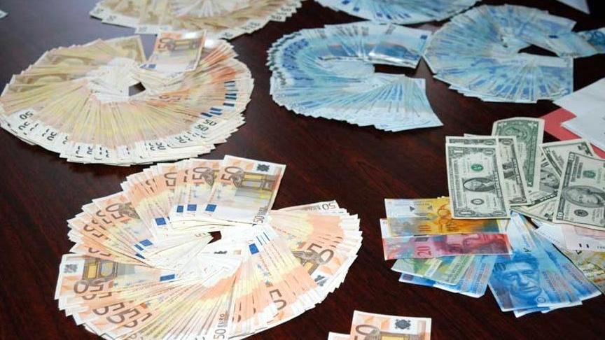 Riciclaggio, condannato allenatore di cavalli