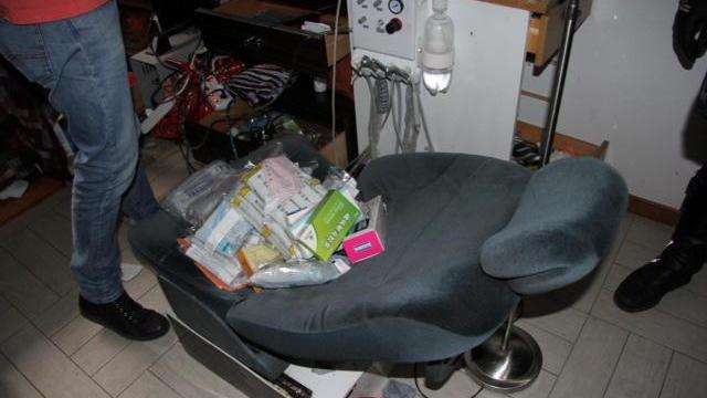 Le poltrone da dentista? Sedili di auto