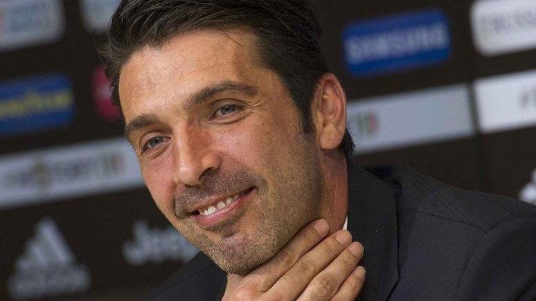 Buffon e Barzagli rinnovano fino al 2018 «Siamo orgogliosi»