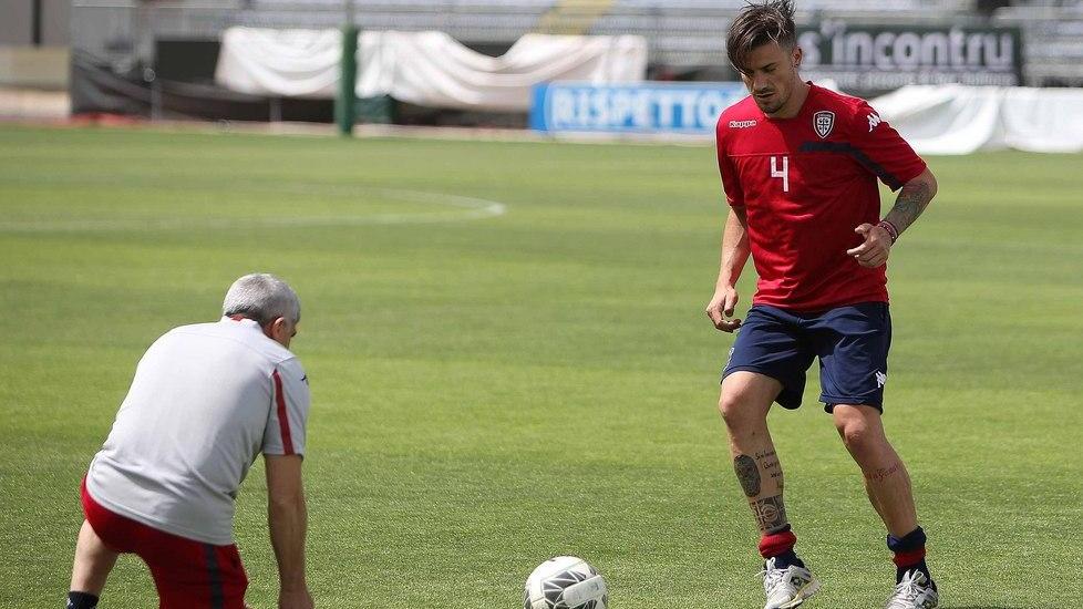 Undici gol del Cagliari nel test con l’under 17