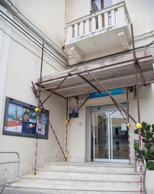 Addio S. Anna, il sindaco trasloca 